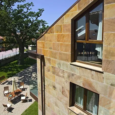 La Robla Mini-hôtel 3*