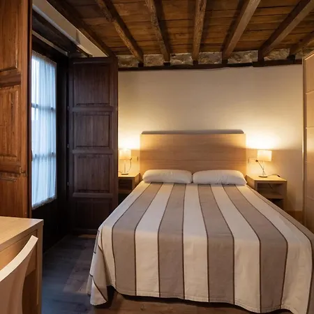 La Robla Inn La Cueva (Cantabria)