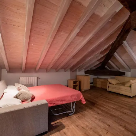 La Robla Ла-Куэва