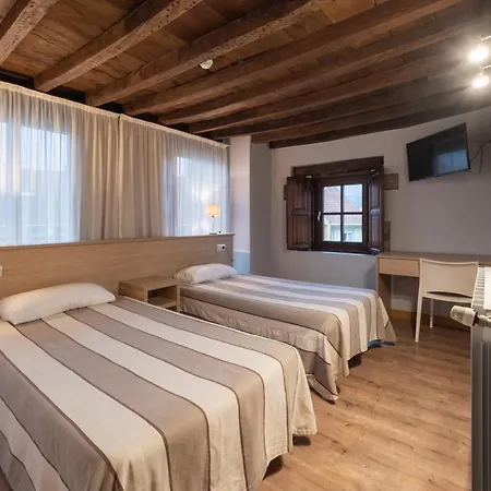 Mini-hôtel La Robla La Cueva (Cantabria)