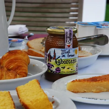 La Robla Ла-Куэва