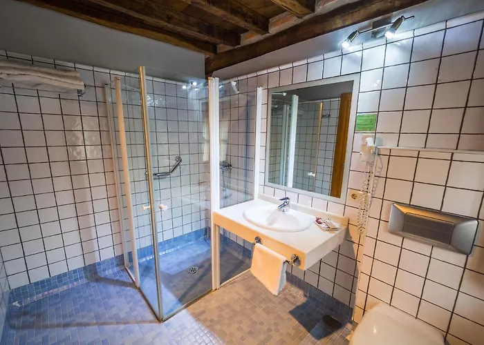 La Robla Ла-Куэва