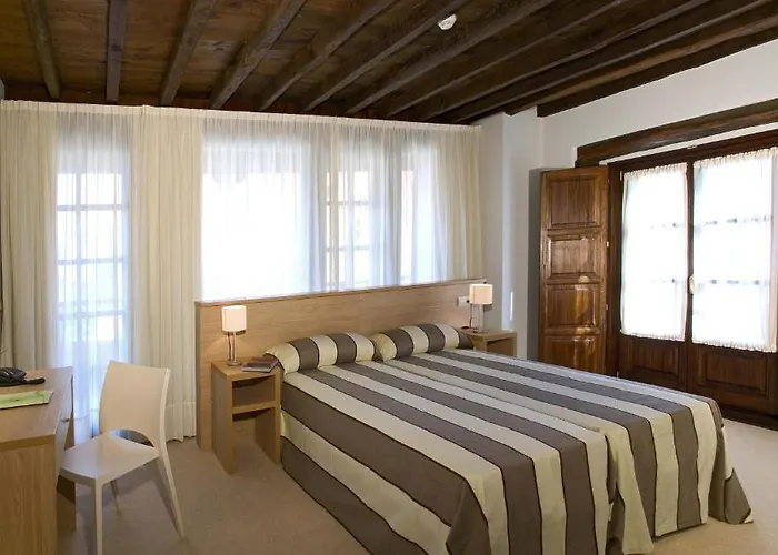 La Robla 3* Ла-Куэва