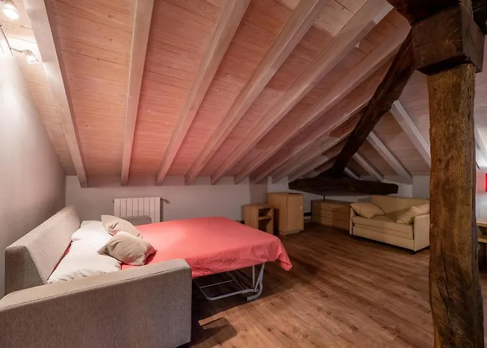 La Robla Ла-Куэва